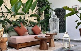 Riad Villa Wengé&Spa